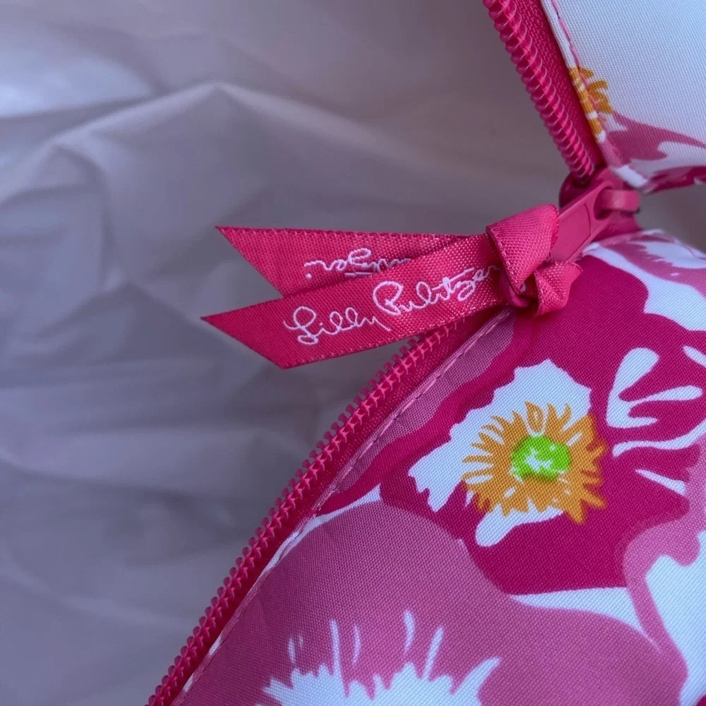 Lilly Pulitzer Scarlet Begonia Insulated Cooler Bag with Vine & Bottle Opener